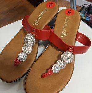 New women sandal size 6